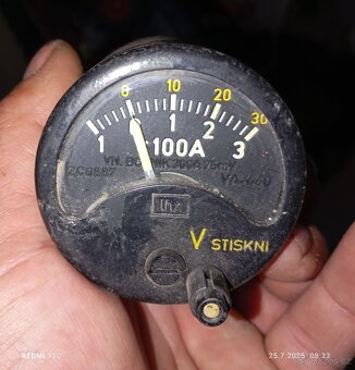 Staré kontrolky a jiné součástí auto moto - 4