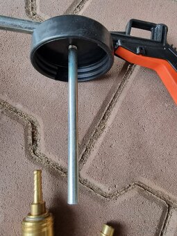 Strikaci pistole sada - 4