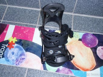 PĚKNÝ DÍVČÍ NABROUŠENÝ SNOWBOARD TRANS 120 CM+VÁZÁNÍ S - 4