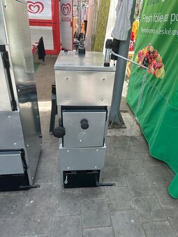 Prodám nový automatický teplovodní kotel na pelety - 4
