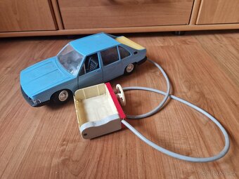 Tatra 613 a Liaz Š 100.5 - ITES na bowden a staré loutky JAS - 4