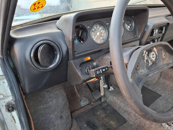 ŠKODA 120  - PALUBKA - 4