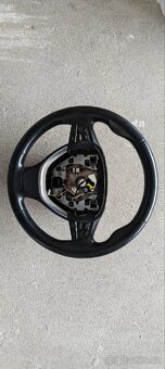 Volant bmw f10 f11 - 4