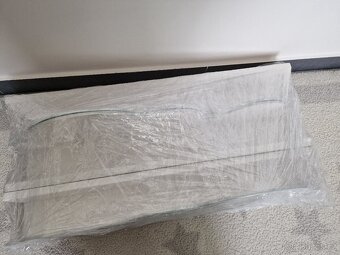 Dřevěné poličky do dětského pokoje - 4