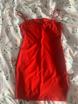 Červené šaty na ramínka vel. S - 4