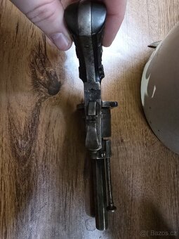 KRASNY STARY HISTORICKÝ REVOLVER 7MM - 4