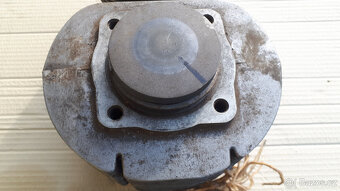 Trabant 601 - válce a písty - 4