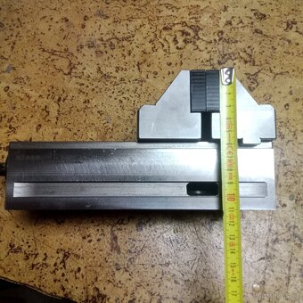 Strojní svěrák - 4