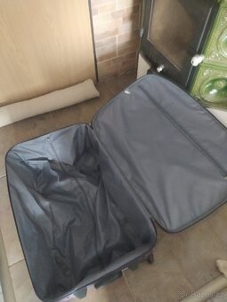 PRODAM VELKÝ KUFR - 4