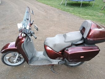 Aprilia Scarabeo 200 - 4