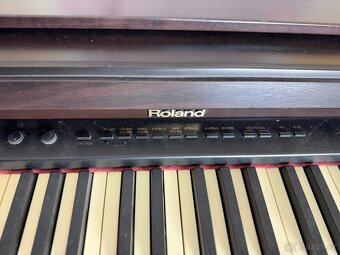 Digitální piano Roland HP-135 - 4