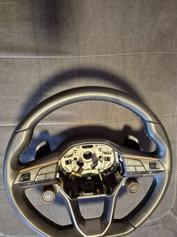 Volant Cupra Formentor VZ - 4