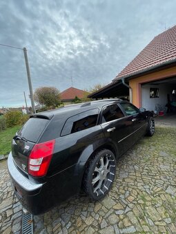 CHRYSLER 300C 5.7 HEMI - 4