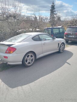 Hyundai coupe 2,7 v6 - 4