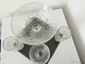 Lisované sklo -cibulák-P.Pánek-Rudolfova huť - 4