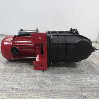 Bazénové čerpadlo - otestované 550 W - 4