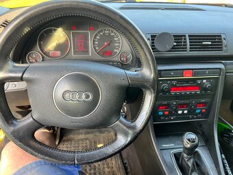 Audi A4 B6 - 4