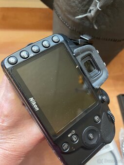 Nikon D3200 - 4