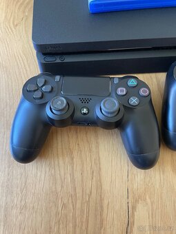 PlayStation 4 Slim 500GB - Black - 4