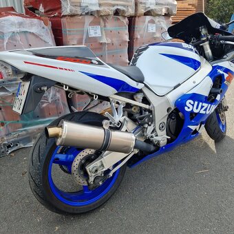 Suzuki gsx_r 750 - 4