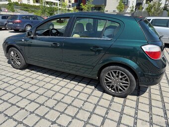 Opel Astra H 1.6 automat - 4