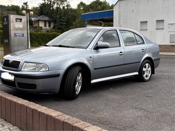 Octavia 1 1.6i 75kw r2003 - 4
