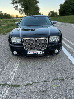 Chrysler 300C 6,1 HEMI SRT8 - 4