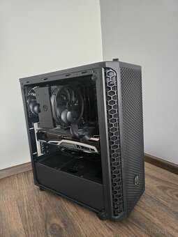 AMD Ryzen 5 5600x / 32GB / 1TB, Sapphire Radeon RX 6800 XT - 4