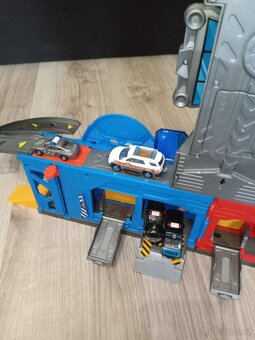 Policejní a hasičská stanice - 4