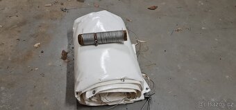 Bílá plachta PVC 650g/m2 se sníženou hořlavostí - 4