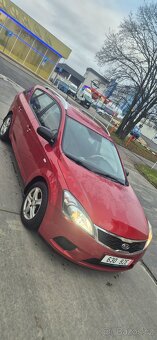 Kia Seed 1.4 benzín - 4