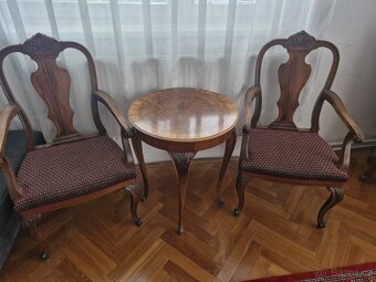 Starožitný nábytek - 4