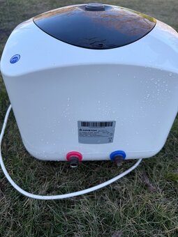 Elektrický zásobníkový ohřívač vody - 4