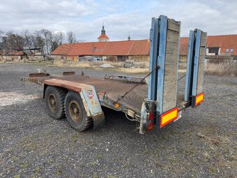 PU 5880 nákladní přívěs - 4