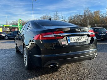 Jaguar XF 2012 - 4