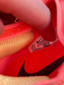 Běžecké boty Nike ZoomX Vaporfly % / vel. 36 - 4