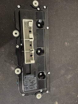 Octavia 2 climatronic panel klimatizace - 4