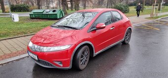 Honda Civic 1,8 ViTec - 4