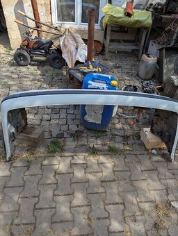 Zadní nárazník bmw e36 coupe + blatníky - 4