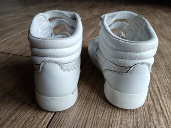 Reebok boty na aerobik - 4