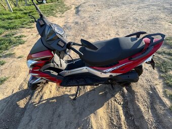 Skutr Maxon Matador 125 - 4