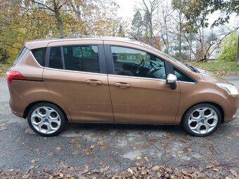 Ford B-Max Titanium Obrovska vybava benzin - 4