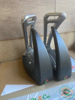 Equiline třmeny - 4