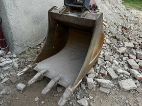 Pasovy bagr Daewoo S130 - 4