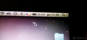 Apple Macbook - 4