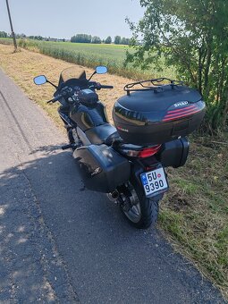 Honda CBF - 4