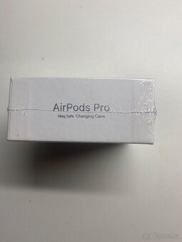 AirPods Pro gen. 1 - 4