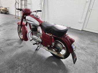 Jawa 250/353 - 4
