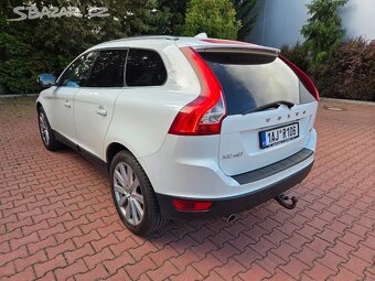 Volvo XC60 2.4 D5 Summum,2013,tažné,kamera,xenon, automat - 4
