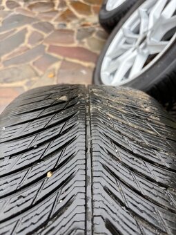 Zimní komplety / BMW X5 265/50 R19 - 4